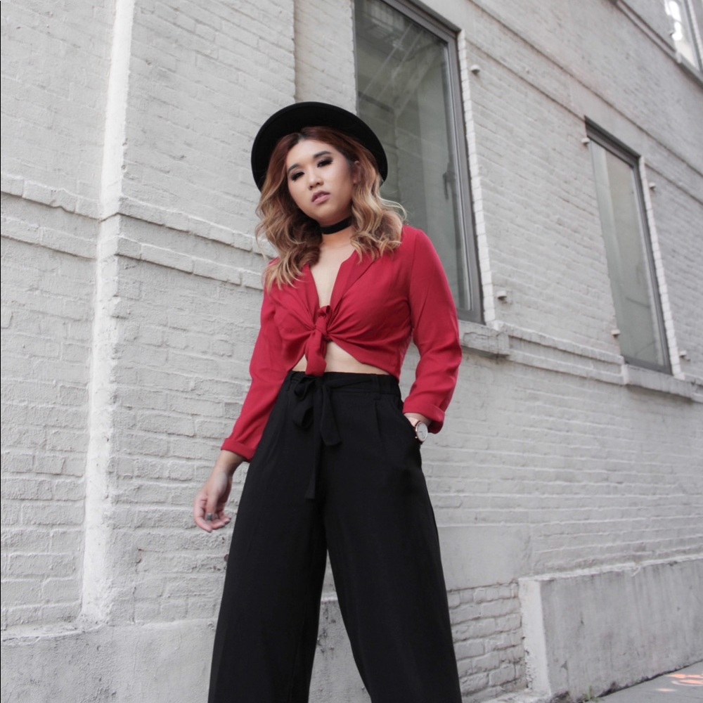 Red tied front long sleeve crop top